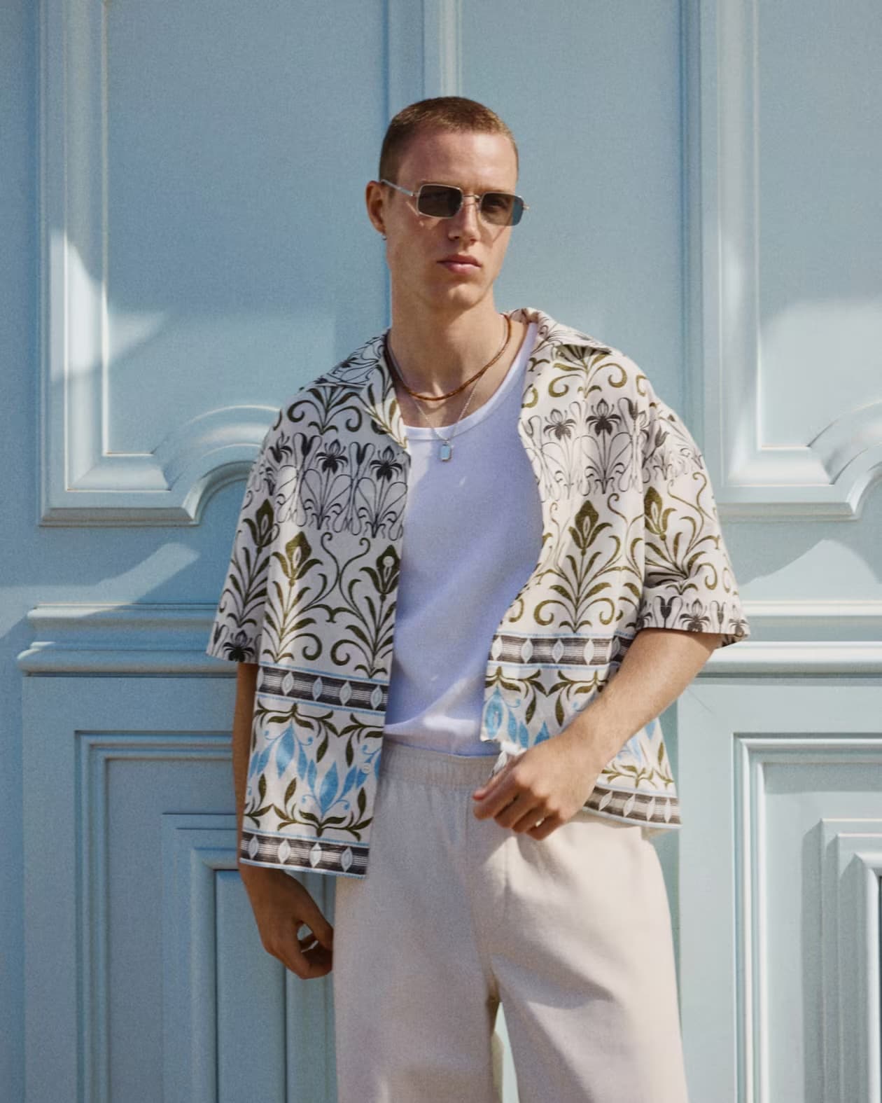 AURA editorial 2